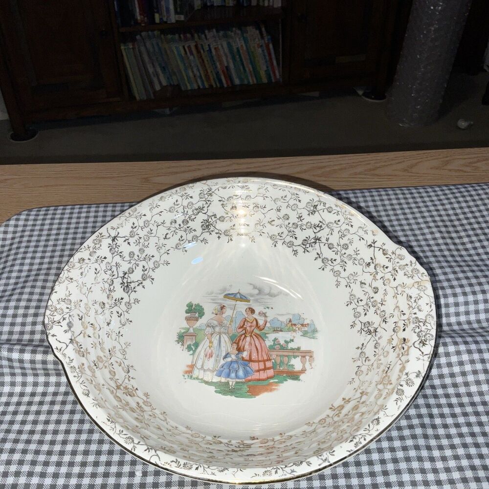 Cronin Semi-Vitreous Ladies Standing Tab handled Platter 22 Kt Gold Royal China